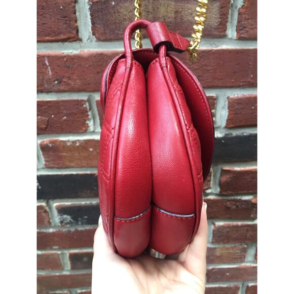 MARC JACOBS Red Quilted Leather Gold Crossbody Bag Shoulder Handbag - Picture 9 of 12